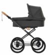 NATURKIND Kinderwagen Ida - Tulum Erdmännchen - erhältlich bei Hautnah Naturwaren Ein Produktbild von dem Kinderwagen der Marke Naturkind in schwarz.